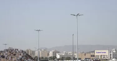 ساحة-شهداء-أحد-المدينة-المنورة
